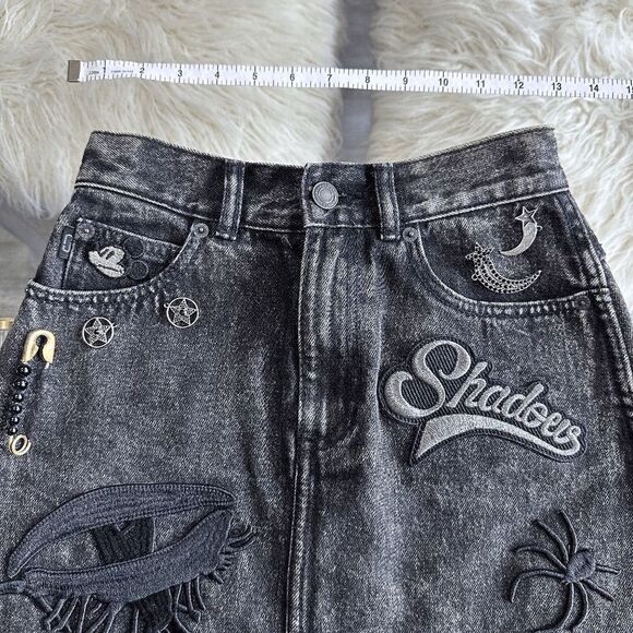 Marc Jacobs Embroidered Denim Skirt Size: XS - Picture 9 of 11